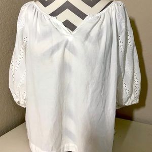 Eyelet sleeve peasant blouse